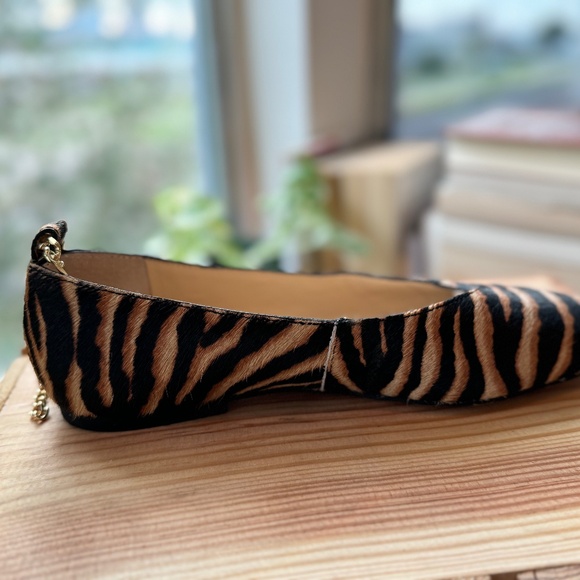 Vincent Camuto ankle chain “Latenla” tiger print cow hair square toe ballet flat - Picture 5 of 12